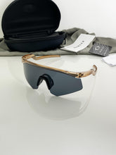 OAKLEY BLACK SUNGLASSES