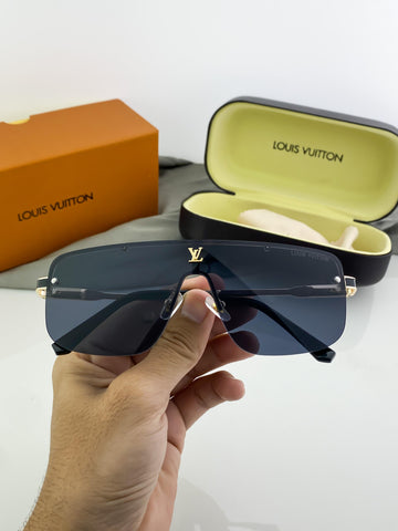LOUIS VUITTON GOLD BLACK sunglasses